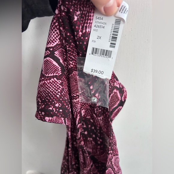 Addition Elle Tank - Picture 3 of 3